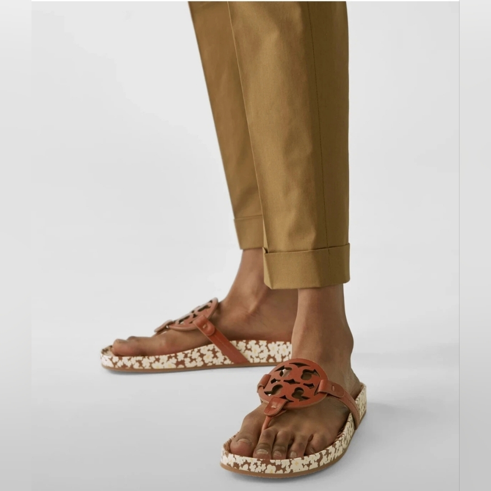 Like New! TORY BURCH Miller Cloud Leather Mule Size 7.5  Retail: $228